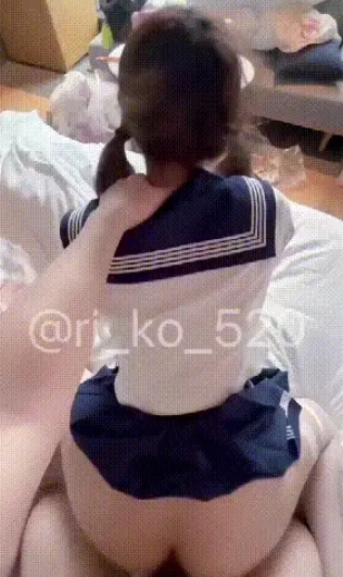 ✅超极品清纯嫩妹『riko』长筒过膝白袜 粉粉的短裙睡衣 … [10v34p+500M]